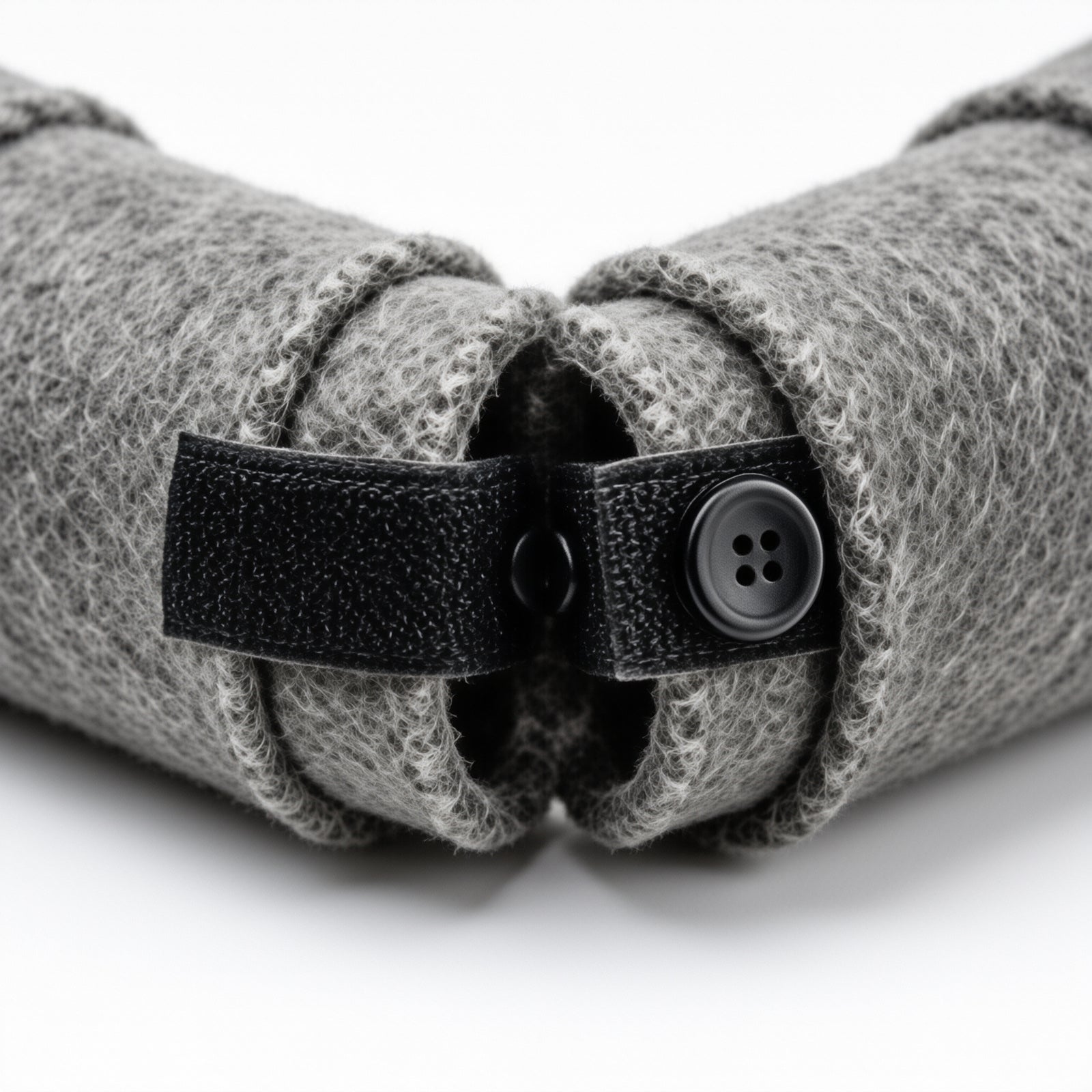 Modular Connectable Felt Cat Tunnel Set — detail image
