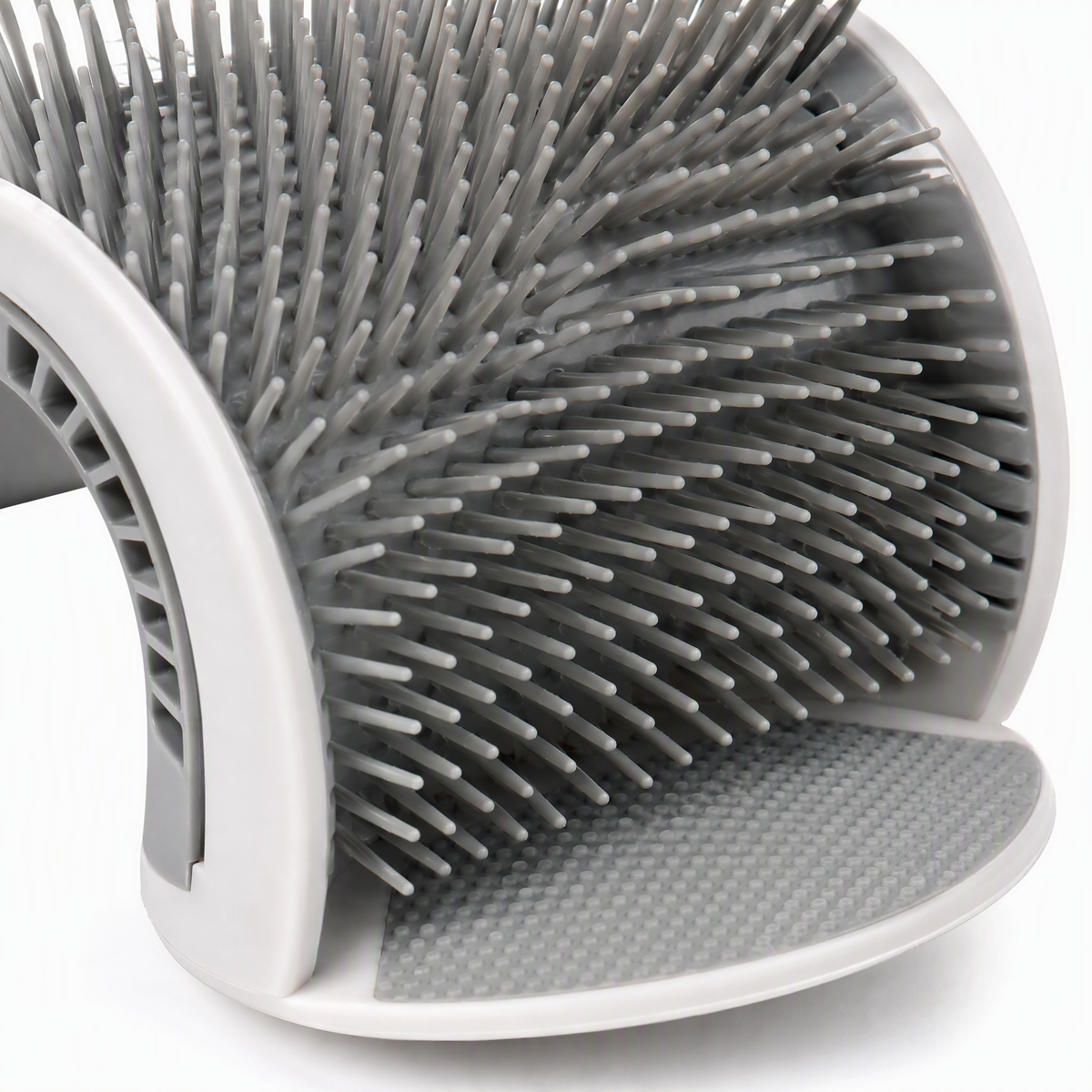 Arch Cat Self-Groomer with Base — detail image