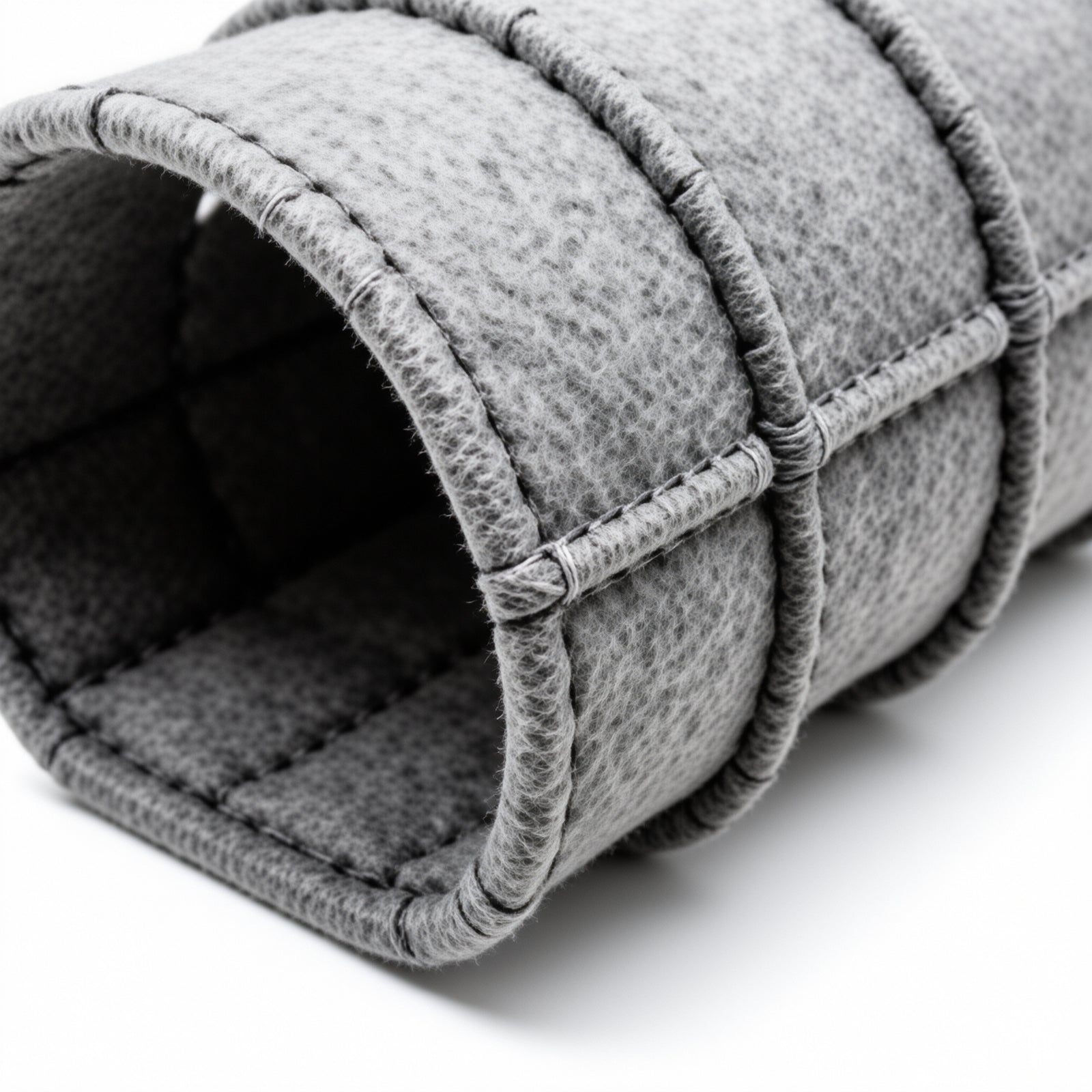 Modular Felt Cat Tunnel — detail image